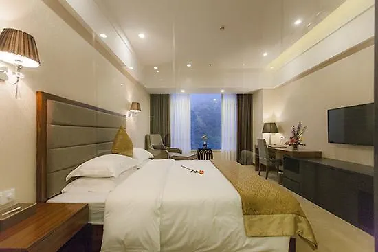 Golden Palm Hotel Zhuhai